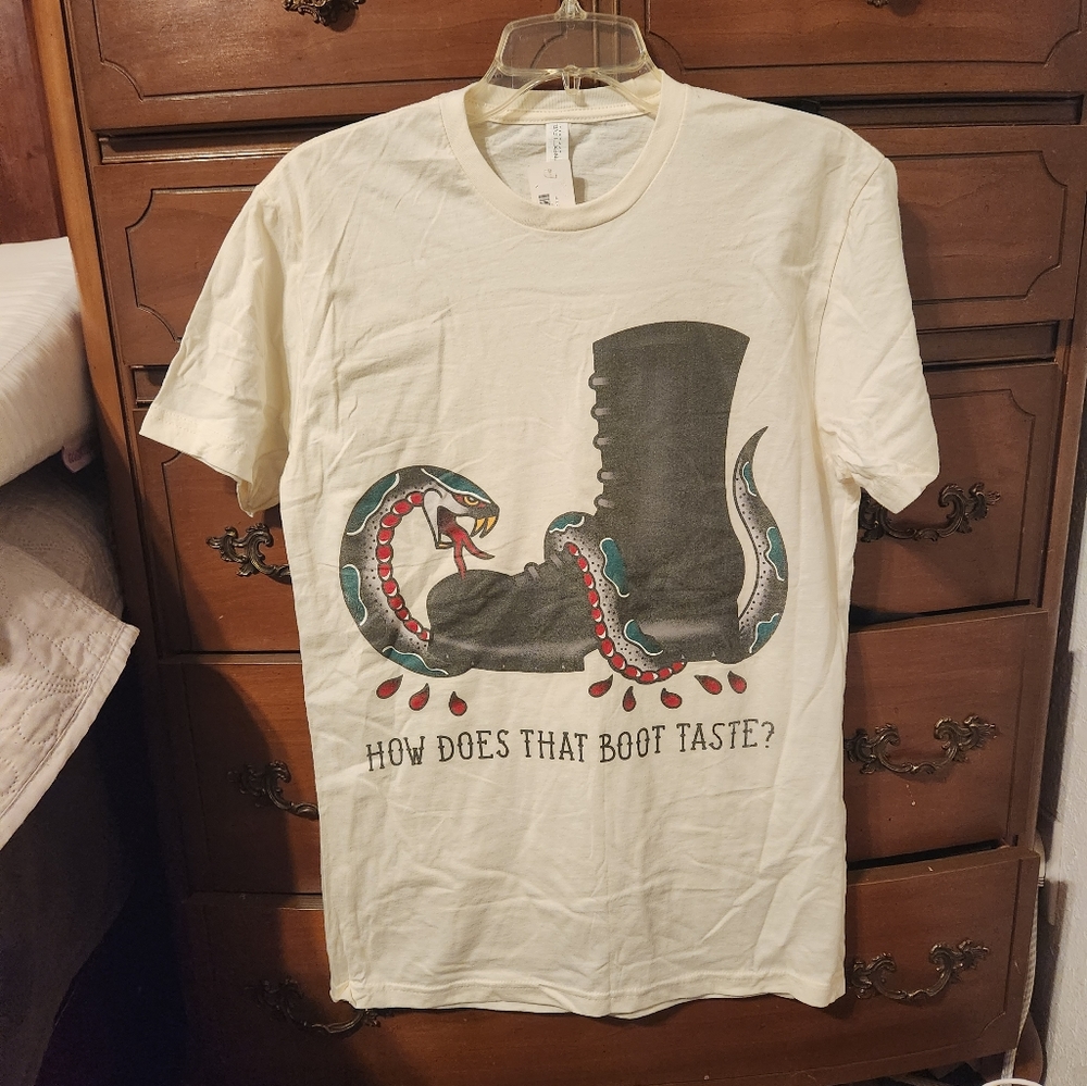 Graphic T-shirt